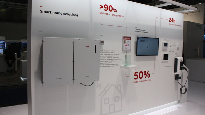 ABB hat sich nun aus der Fertigung der Wechselrichter und Speichersysteme verabschiedet. Dafür tritt die italienische Firma Fimer auf den Plan.