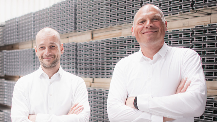 CTO Peter Grass (links) und CEO Thomas Kercher sind zwei Geschäftsführer von Premium Mounting Technologies (PMT).