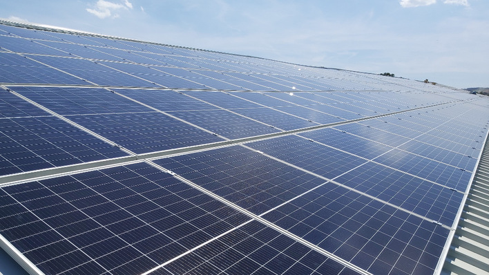 Die Dachanlage in Sachsen-Anhalt leistet 238,84 Kilowatt.