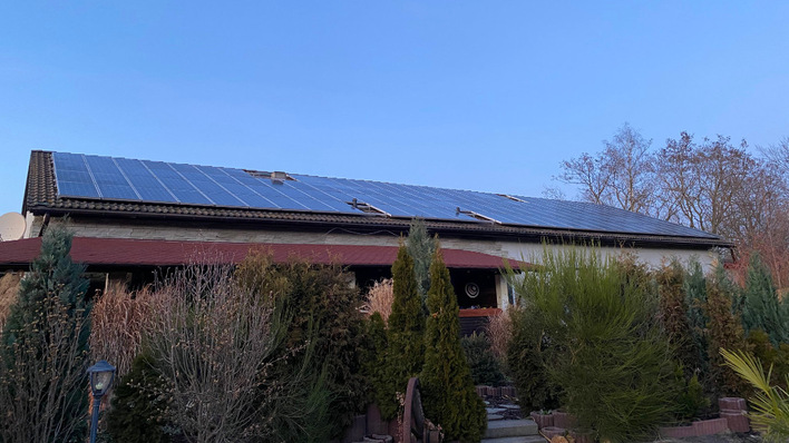 Dieser Solargenerator wurde 2013 errichtet und steht nun zum Verkauf.