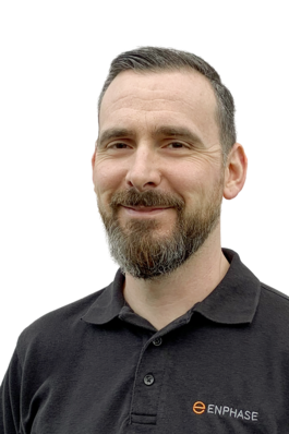 Jarno Wagner ist Vertriebsexperte mit technischem Know-how aus dem Aufbau von Customer Support und Trainings, von verschiedenen Vertriebskanälen sowie dem Projektgeschäft mit EPCs bis hin zur Etablierung internationaler Niederlassungen in der Solarbranche. Darüber hinaus verfügt er über langjährige Kenntnisse im Produktmanagement für Wechselrichter. Seit Anfang 2020 ist er bei Enphase Energy als Geschäftsführer für den Aufbau der deutschsprachigen Märkte verantwortlich.