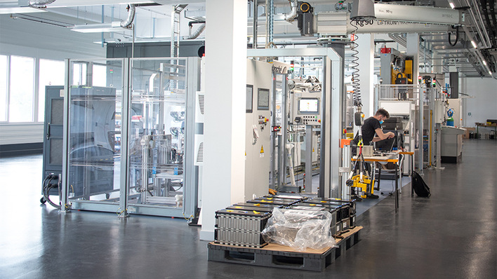 Das neue Werk von Leclanché soll im vierten Quartal in Betrieb gehen. Es ist auf die flexible Produktion der neuen Batteriemodule ausgelegt.