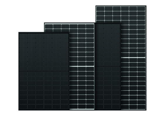 Drei neue Formate für seine Glas-Folien- und Glas-Glas-Module am Start.