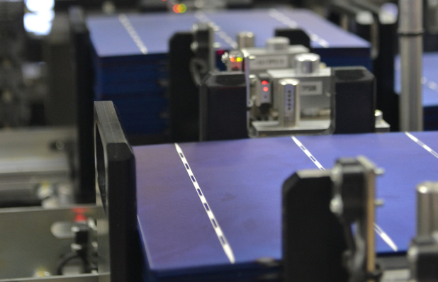 Engpässe in der Zellfertigung behindern den weiteren Ausbau der Produktionskapazitäten für Solarmodule.