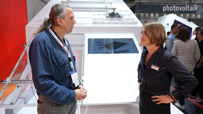 Katharina David von K2 Systems erläutert Innovationen bei den Montagesystemen.