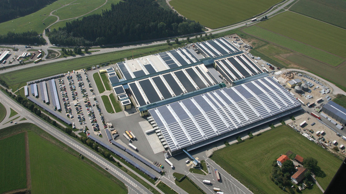 Hauptquartier der Schletter Group in Haag in Bayern.