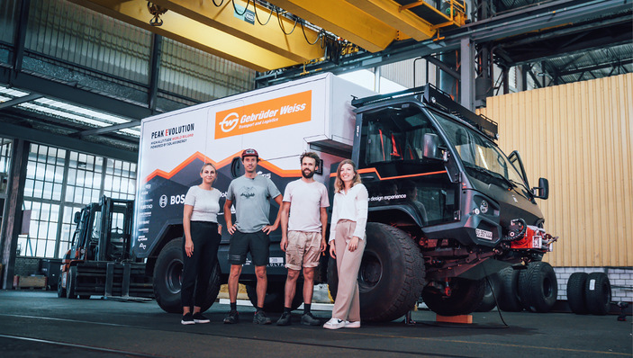 David und Patrik Koller wollen mit ihrem Solar-Lkw den Gipfel des Ojos del Salado bezwingen.