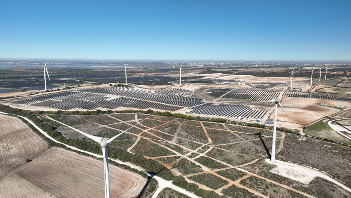 Der Solarpark Puerto Real 3 mit einer installierten Leistung von 50 Megawatt befindet sich in Andalusien.