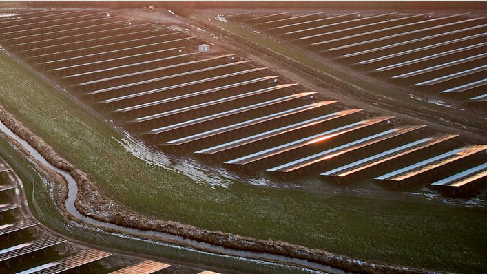  Eine Anlage in Hamburg Warmbek speist die produzierte Energie direkt ins Fahrstromnetz der Bahn ein.