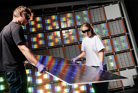 Der Prototyp der neuartigen Module leistet 421 Watt.