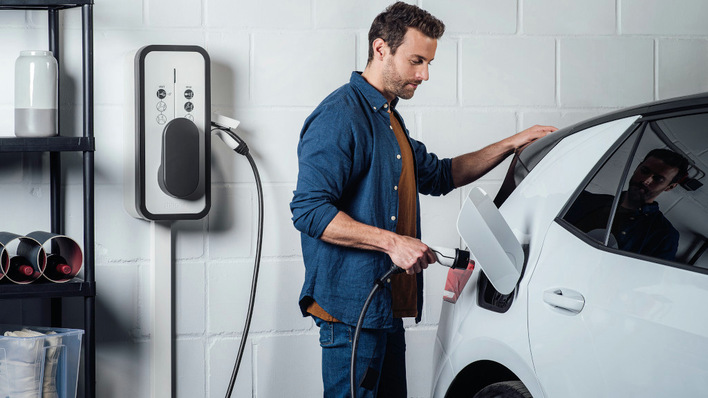  Hager baut sein Angebot in der E-Mobilität deutlich aus - auch für gewerbliche Kunden.