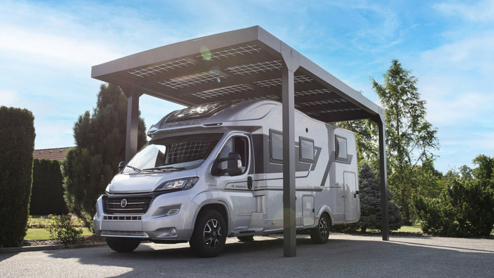 Der neue Carport von Alukov wird in drei Varianten angeboten.