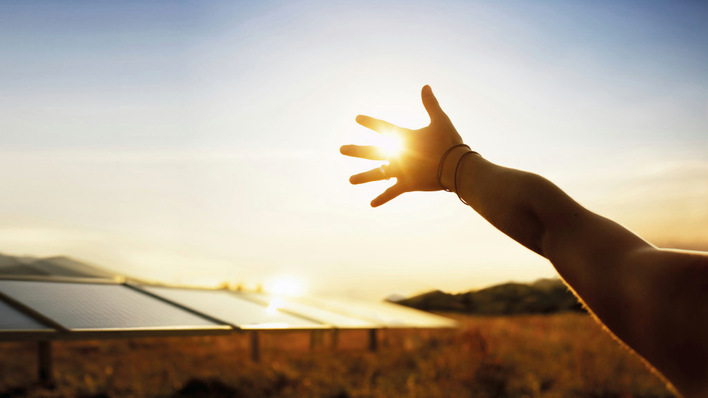 Solaranlagen erlauben die Renaturierung der Moorflächen.