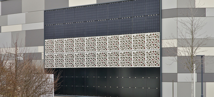 So sieht die Fassade nach der Installation aus.