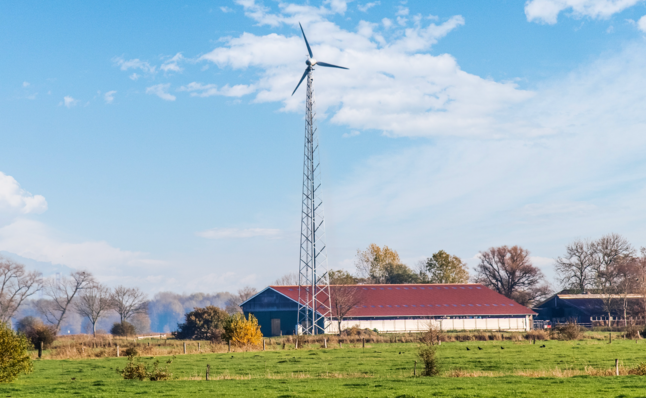 Eine 30 Kilowattanlage bei einem Landwirt in Ostfriesland.