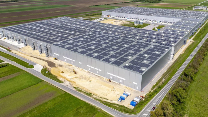 Mit rund 2.000 Sonnenstunden pro Jahr sind die Voraussetzungen für Solar im Burgenland nahezu ideal.