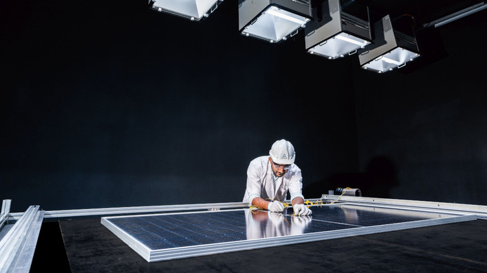 Das TÜV-Solarlabor in Bangalore, Indien: Qualitätssicherung und Transparenz in der Lieferkette werden immer wichtiger.