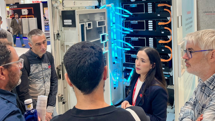 Im Fokus: Der neue Gewerbespeicher von Huawei.