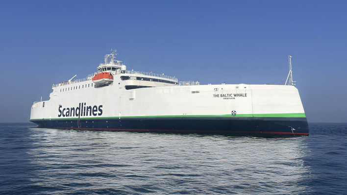 Dank einer Ladeinfrastruktur in den Häfen beträgt die Ladezeit lediglich zwölf Minuten pro Überfahrt.