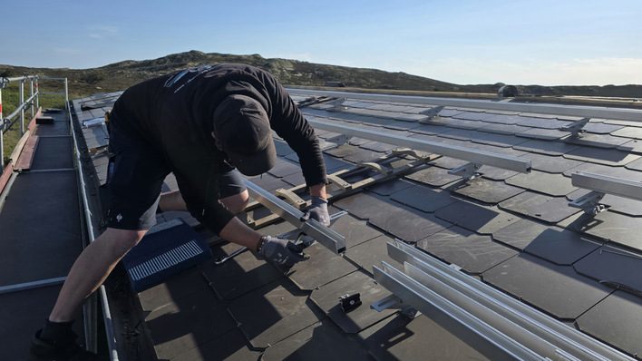Für die Installation der Anlage auf dem Dach wurden Solar-Trägerpfannen von Fleck gewählt.