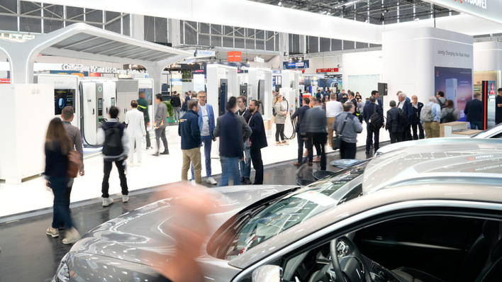 Die Innovationen im Bereich Elektromobilität beziehen sich nicht allein auf Ladesäulen. Die Digitalisierung und das Management wird immer wichtiger.