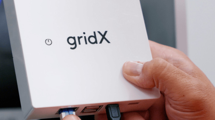 Die EMS-Gateway Gridbox: Ladepläne werden über die Cloud übertragen.