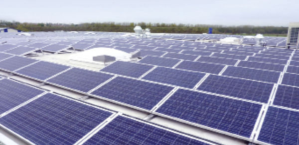 
Eine Druckerei in Braunschweig versorgt sich selbst mit Sonnenstrom.
