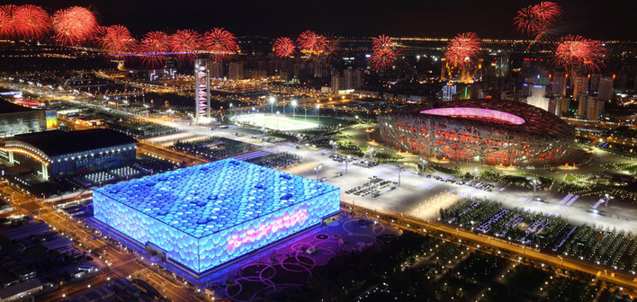Das ist etwas Besonderes: Die elektrisch angetriebenen Rennwagen der Formel E flitzen duch die Metropolen der Welt, wo die Formel Eins längst verbannt ist. Am 13. September 2014 geht es zum Auftakt durch Peking.