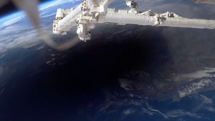 Am 20. März, dem astronomischen Frühlingsanfang, schiebt sich der Mond vor die Sonne. Deutschland wird am Vormittag im Teilschatten liegen. Über Flensburg bedeckt der Mond dann bis zu 80 Prozent der Sonne.