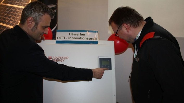 Die Hersteller von Wechselrichtern - hier Advanced Energy aus Metzingen - bauen ihren Export aus, um den schrumpfenden Heimatmarkt zu kompensieren.