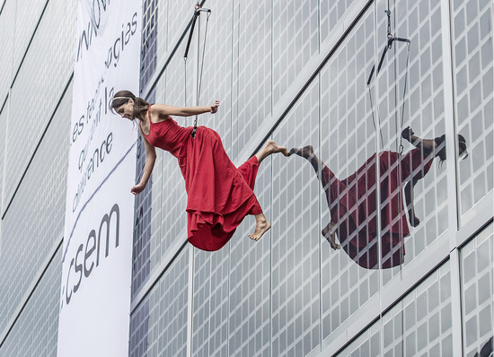 



„Die Fassade ist der Tummelplatz der Eitelkeit des Architekten“, sagt Andreas Hempel, selbst gestandener Architekt.
