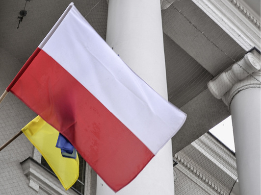 



Das polnische EEG ist wieder auf dem Weg durch die Instanzen hängen geblieben – zumindest vorerst.
