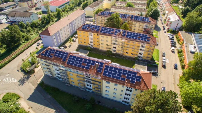 In Eberbach bei Mosbach hat der Projektierer und Anbieter von Energiedienstleistungen Wirsol jüngst ein Mieterstromprojekt umgesetzt. Geht es nach dem Willen der künftigen Landesregierung sollen solche Projekte einfacher realisierbar sein.