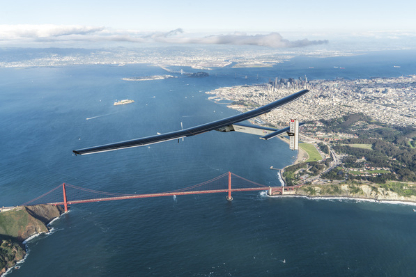 Solar Impulse überquert auf seiner Weltumrundung die USA.