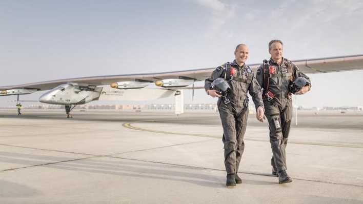 Mission accomplished: Andre Borschberg (rechts) und Bertrand Piccard.