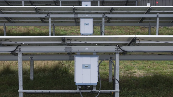 Der Solarpark Vandel in Dänemark nutzt Stringumrichter von Delta.