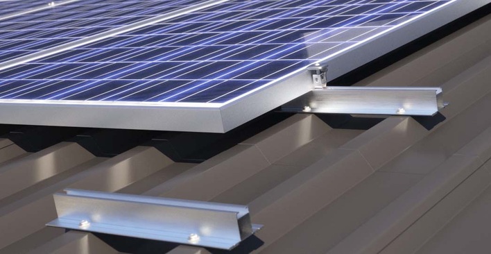 Renusol bietet unter anderem das Montagesystem MS plus an.