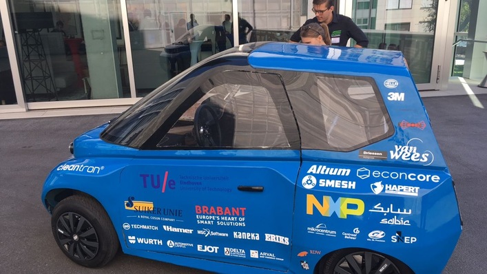 Das Automodell Noah von Studenten der TU Eindhoven besteht aus: Zucker und Flachs.