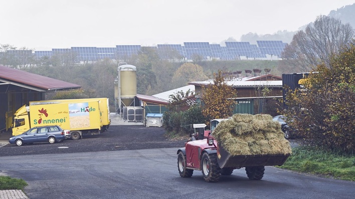 Ältere Anlagen auf den Prüfstand stellen und bei Bedarf modernisieren — dafür bietet SMA weltweiten Service.