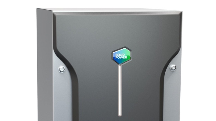 Solidpower bringt mit dem BG-15 den Nachfolger seiner Bluegen-Brennstoffzelle.