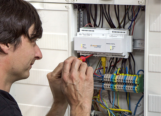 



Zunehmend steigen regionale Energieversorger ins Geschäft mit Solaranlagen ein.
