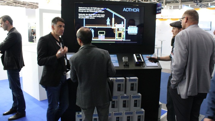 Großes Gedränge herrschte am Messestand von My-PV aus Österreich.