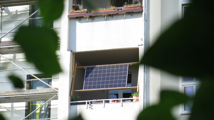 In Berlin ist es das Anmeldeverfahren für Balkonmodule einfach.