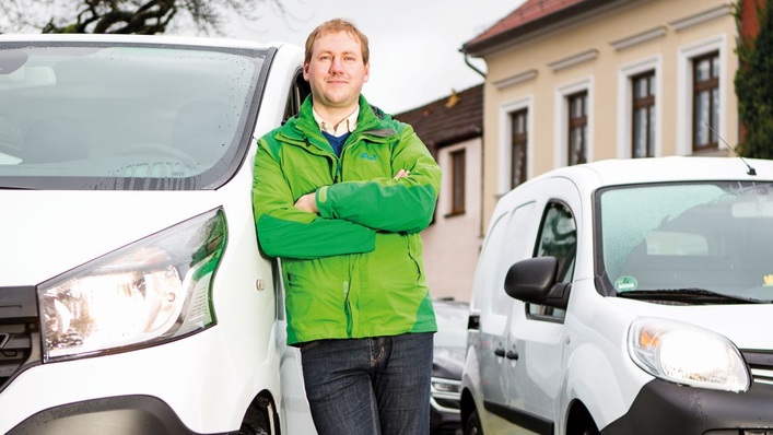 Till Küken, Geschäftsfüher des Grenzläufer e.V. im brandenburgischen Mittenwalde, verwaltet insgesamt 30 Fahrzeuge mit Vimcar.