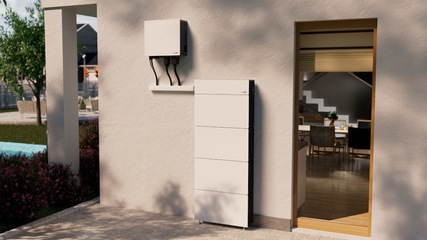 Der dreiphasige Heimspeicher Nexis als Outdoor-Variante.